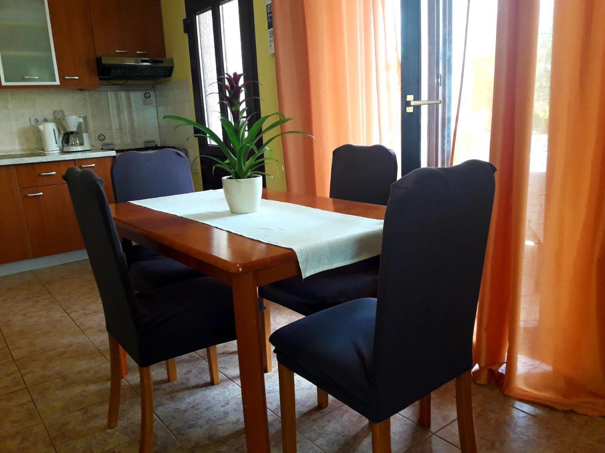 Apartments Angela Zbandaj ภายนอก รูปภาพ